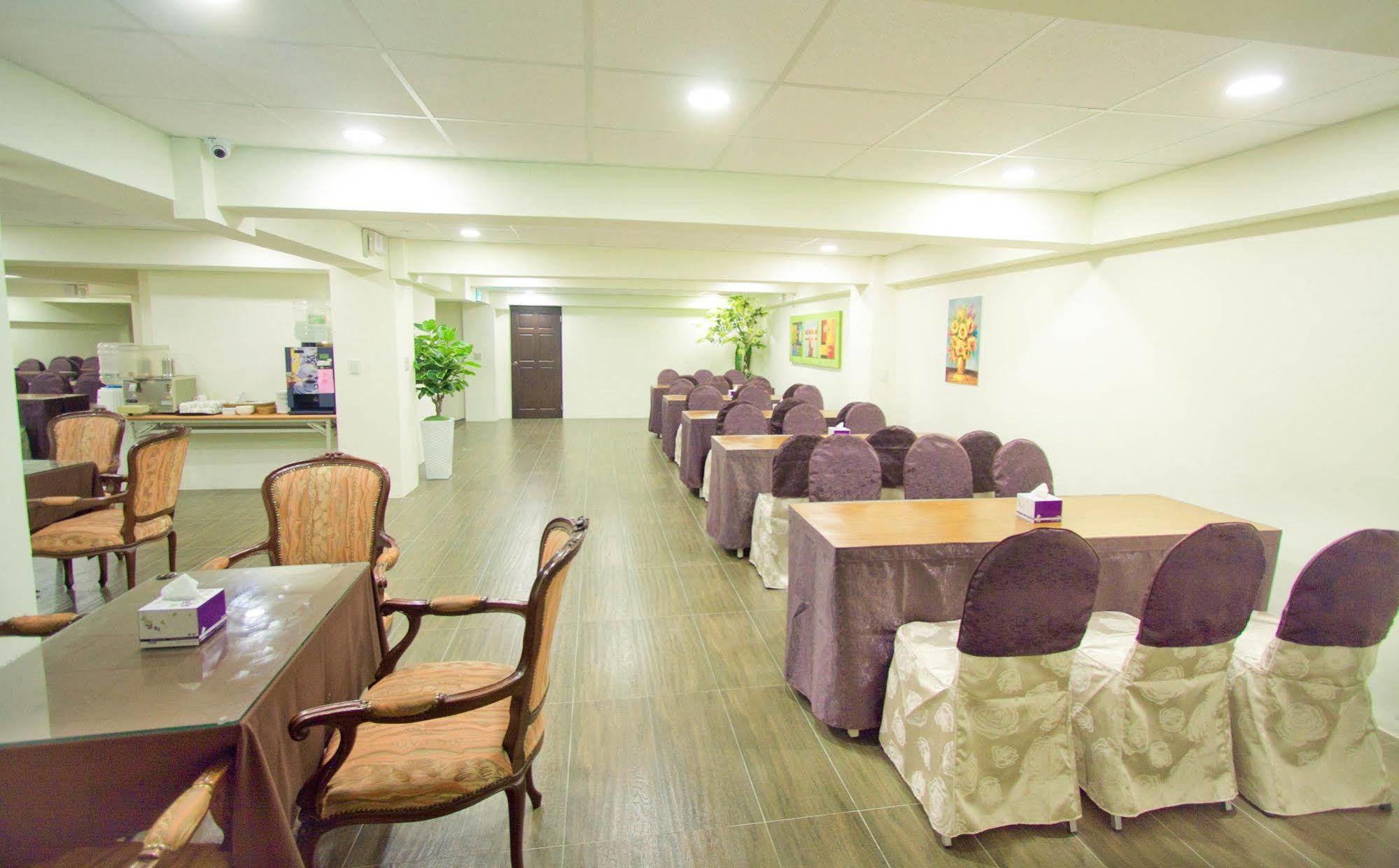 True Friend Hotel Hualien Exterior foto